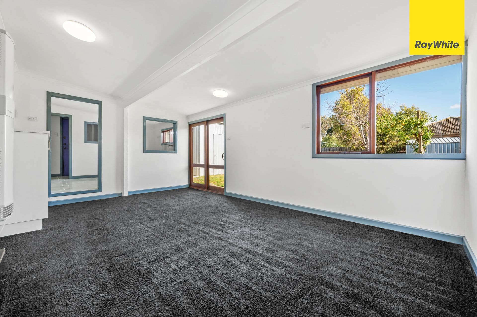 25 Exford Road, Melton South VIC 3338, Melton South - Thumbnail 5