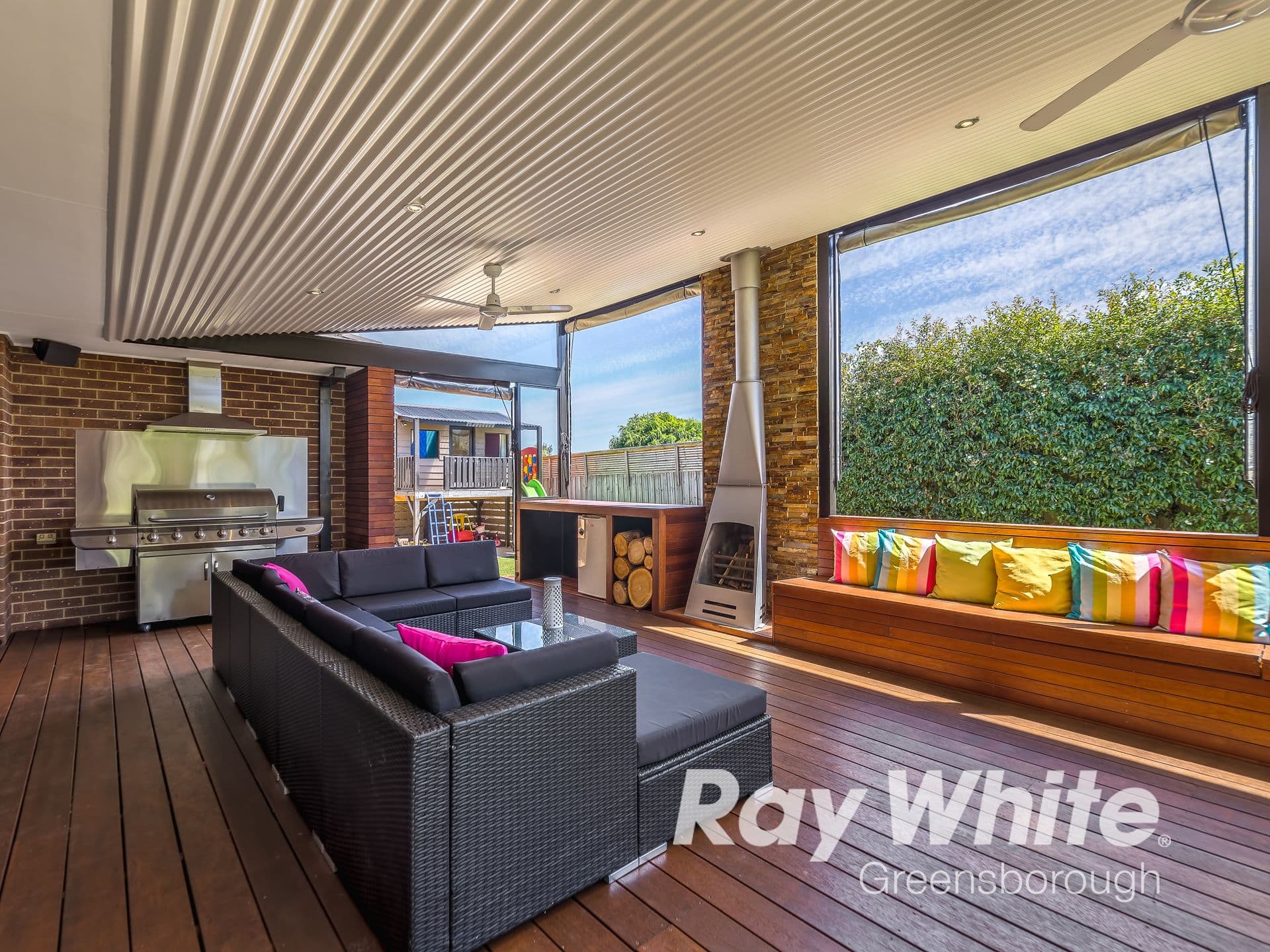 72 Overland Drive, Doreen VIC 3754, Doreen - Thumbnail 2