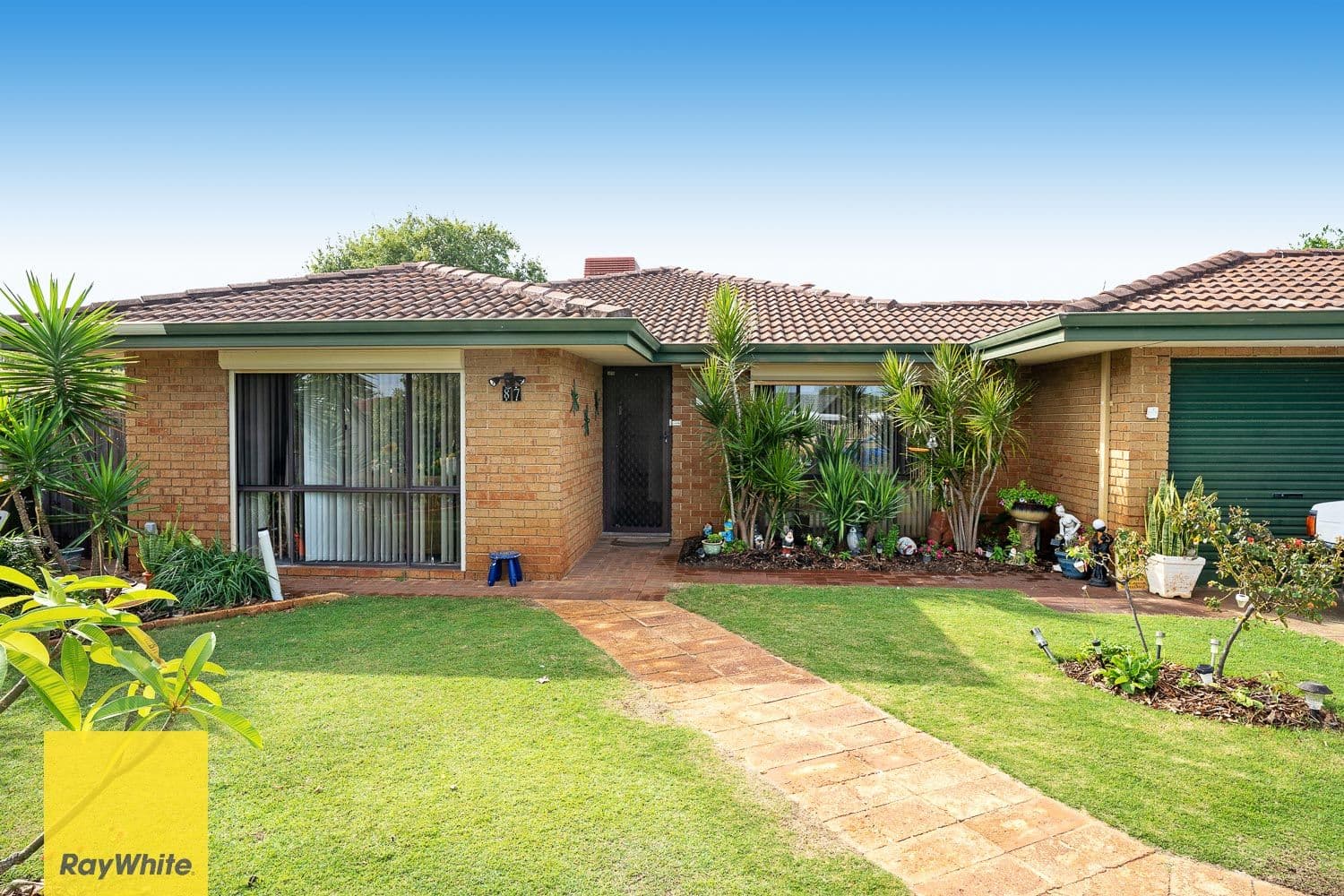 87 Wheatstone Drive, Kiara WA 6054, Kiara - Thumbnail 2