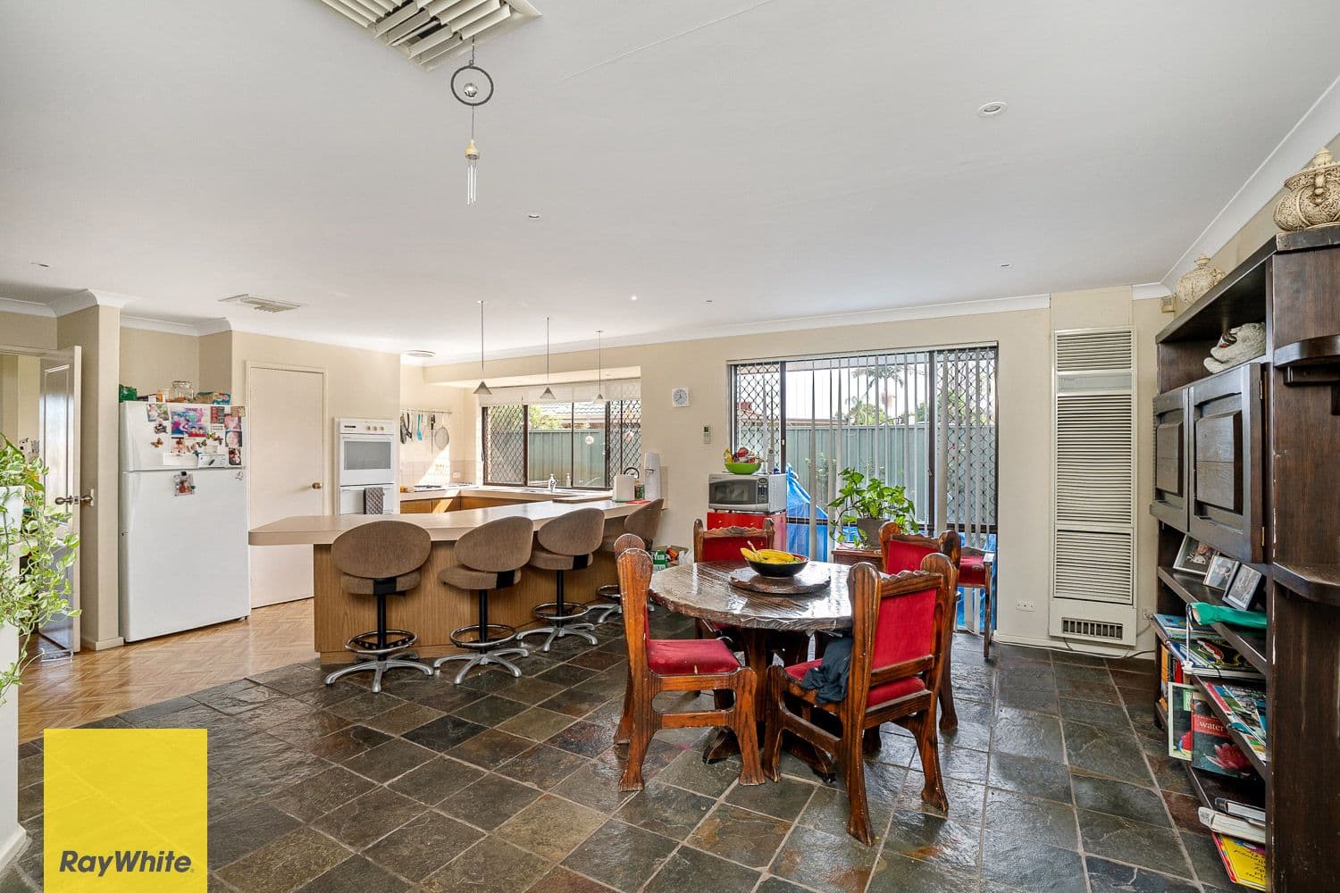 87 Wheatstone Drive, Kiara WA 6054, Kiara - Thumbnail 5