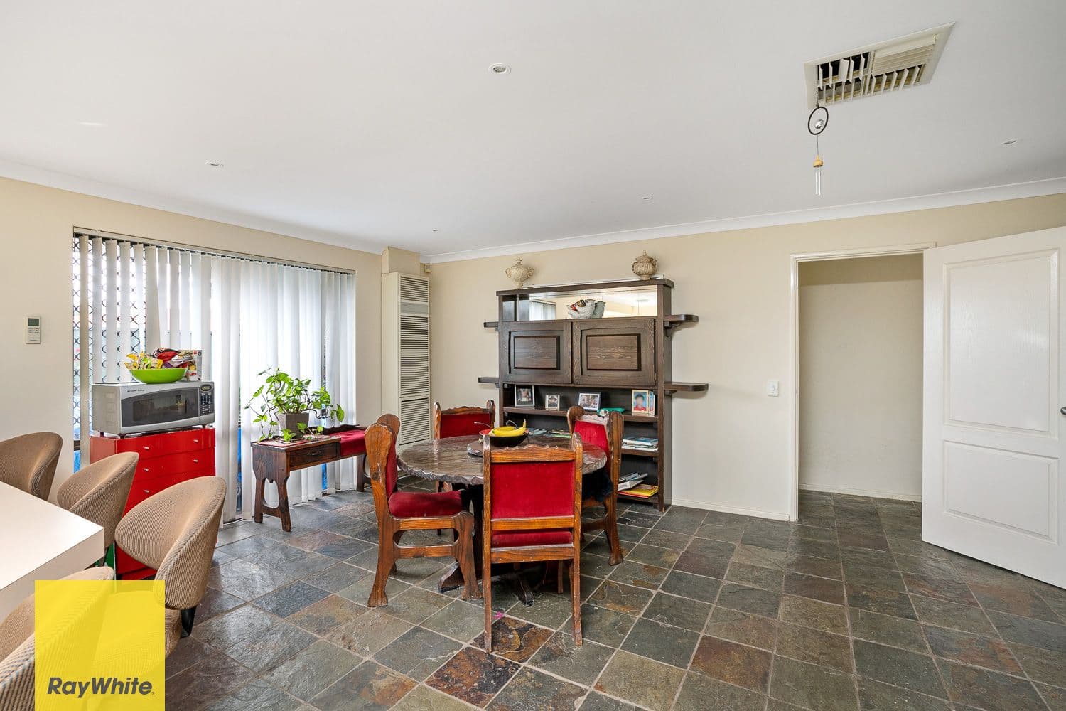 87 Wheatstone Drive, Kiara WA 6054, Kiara - Thumbnail 6