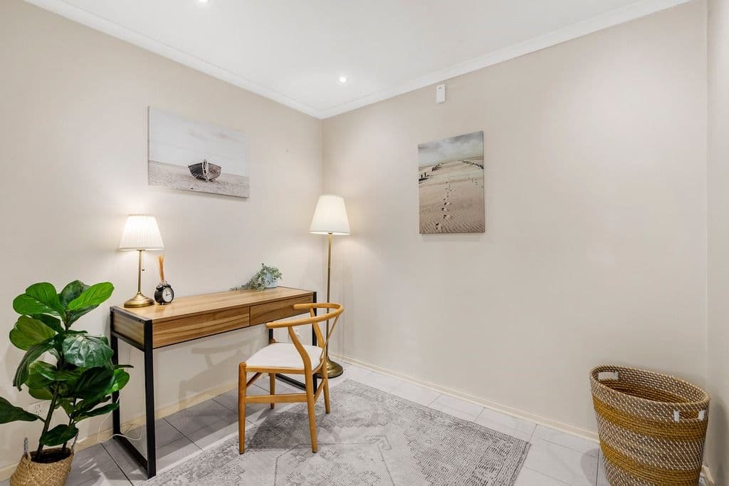 97 Woolnough Drive, Mill Park VIC 3082, Mill Park - Thumbnail 4