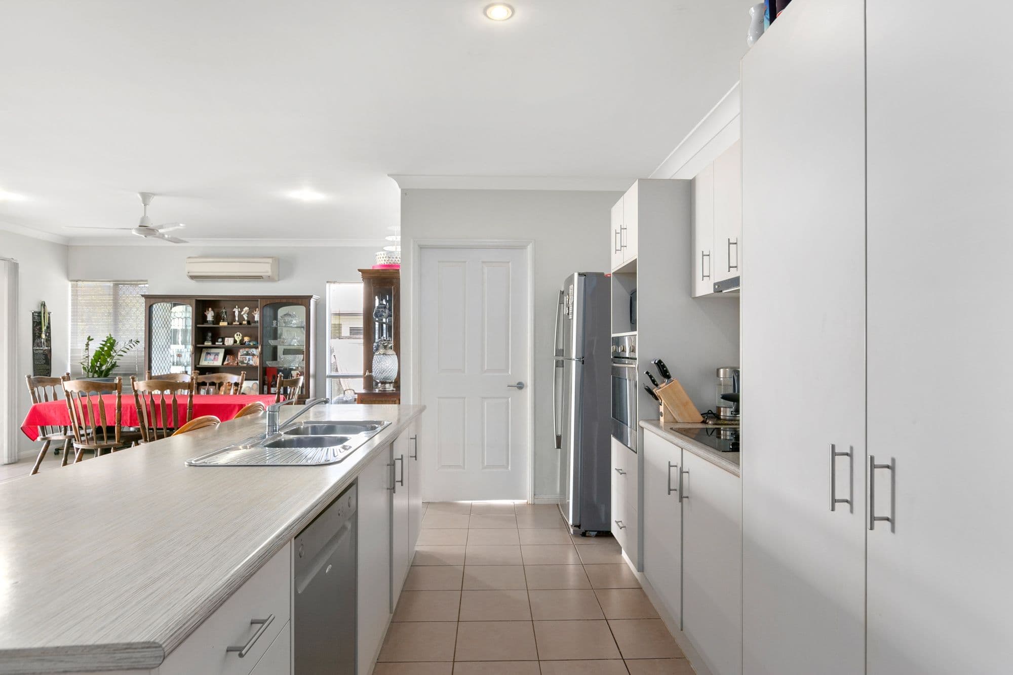 18 Port Close, Trinity Beach QLD 4879, Trinity Beach - Thumbnail 3