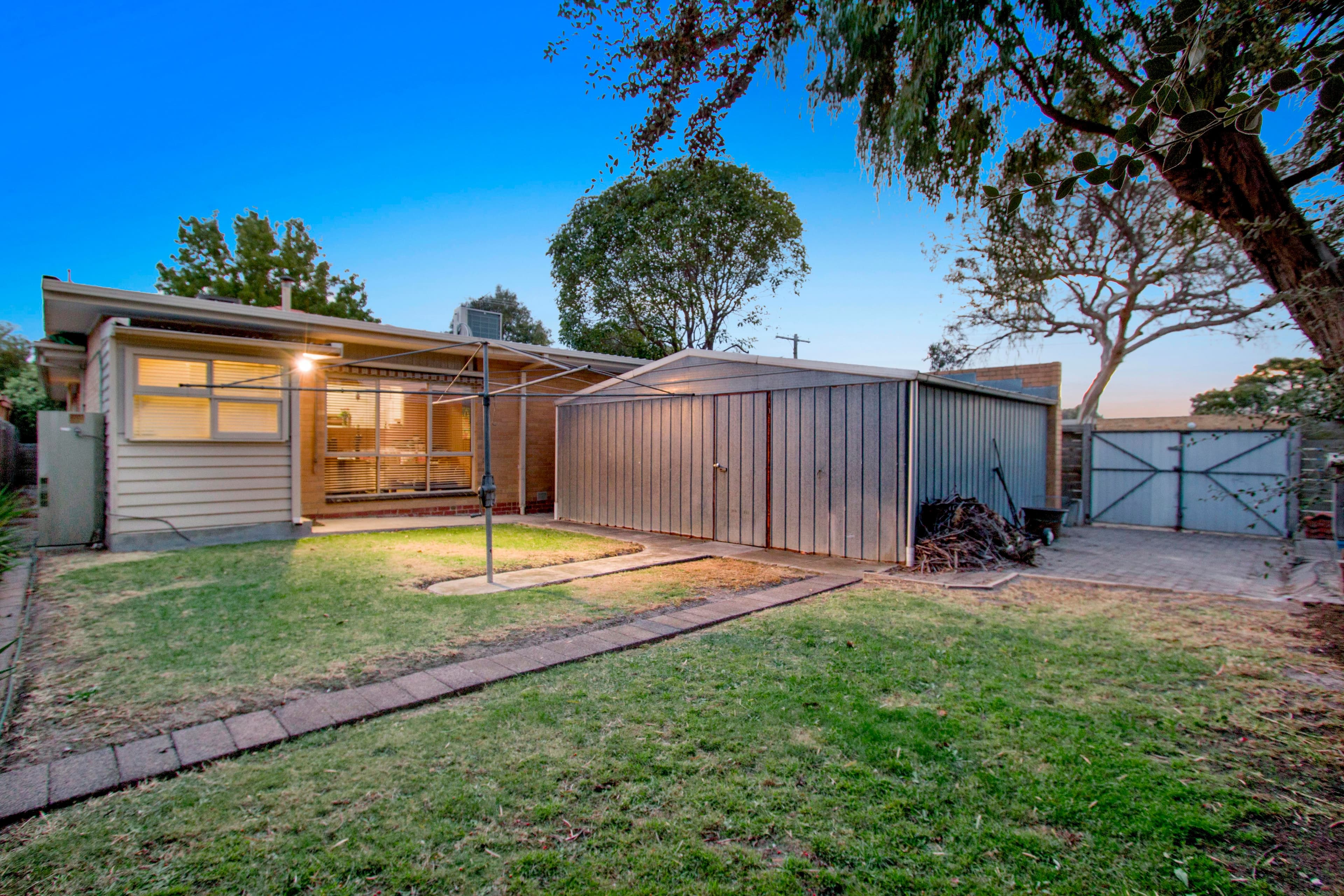 11 Corlett Street, Frankston VIC 3199, Frankston - Thumbnail 8