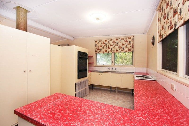 15 RODLEIGH Street, CROYDON VIC 3136, Croydon - Thumbnail 2