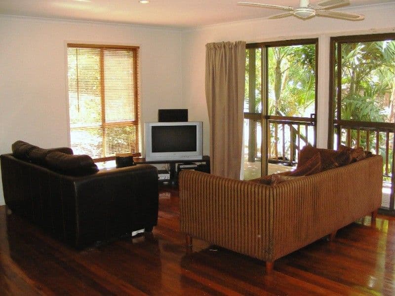 9 Cedar Court, JUBILEE POCKET QLD 4802, Jubilee Pocket - Thumbnail 3