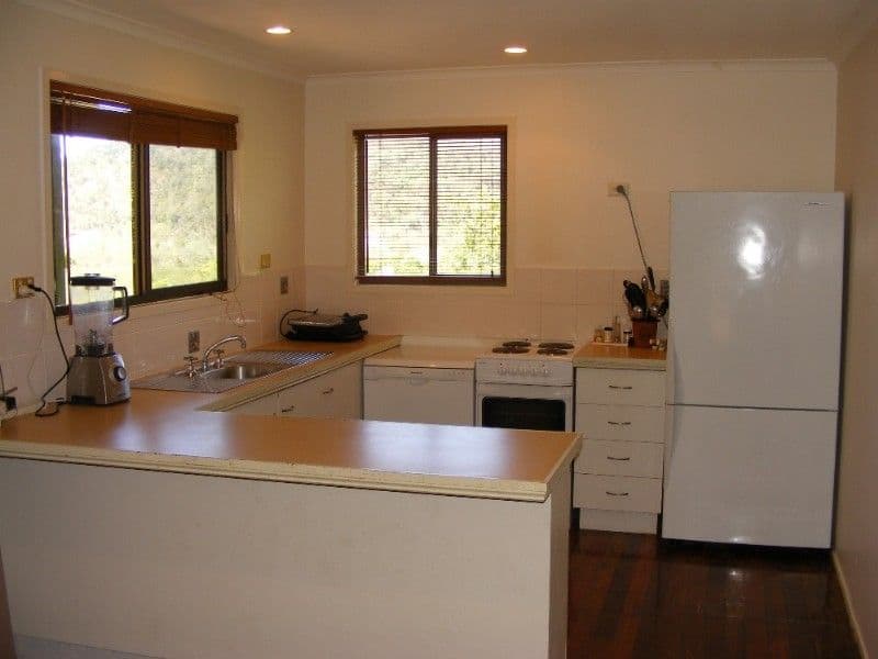 9 Cedar Court, JUBILEE POCKET QLD 4802, Jubilee Pocket - Thumbnail 5
