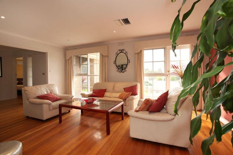 54 Golden Grove, GLEN WAVERLEY VIC 3150, Glen Waverley - Thumbnail 2