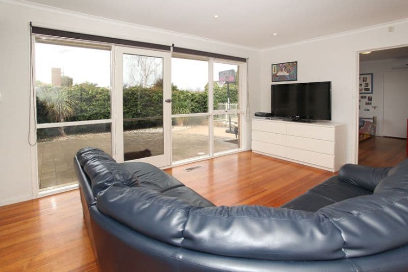 54 Golden Grove, GLEN WAVERLEY VIC 3150, Glen Waverley - Thumbnail 6