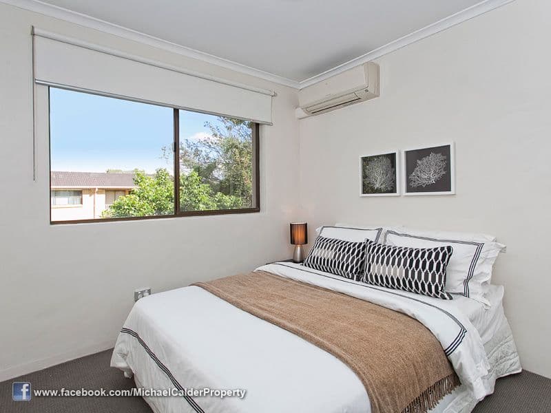 23 Winchester Street, HAMILTON QLD 4007, Hamilton - Thumbnail 6