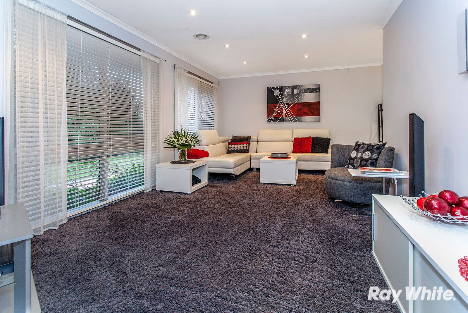 4 Hollyview Court, Rowville VIC 3178, Rowville - Thumbnail 4