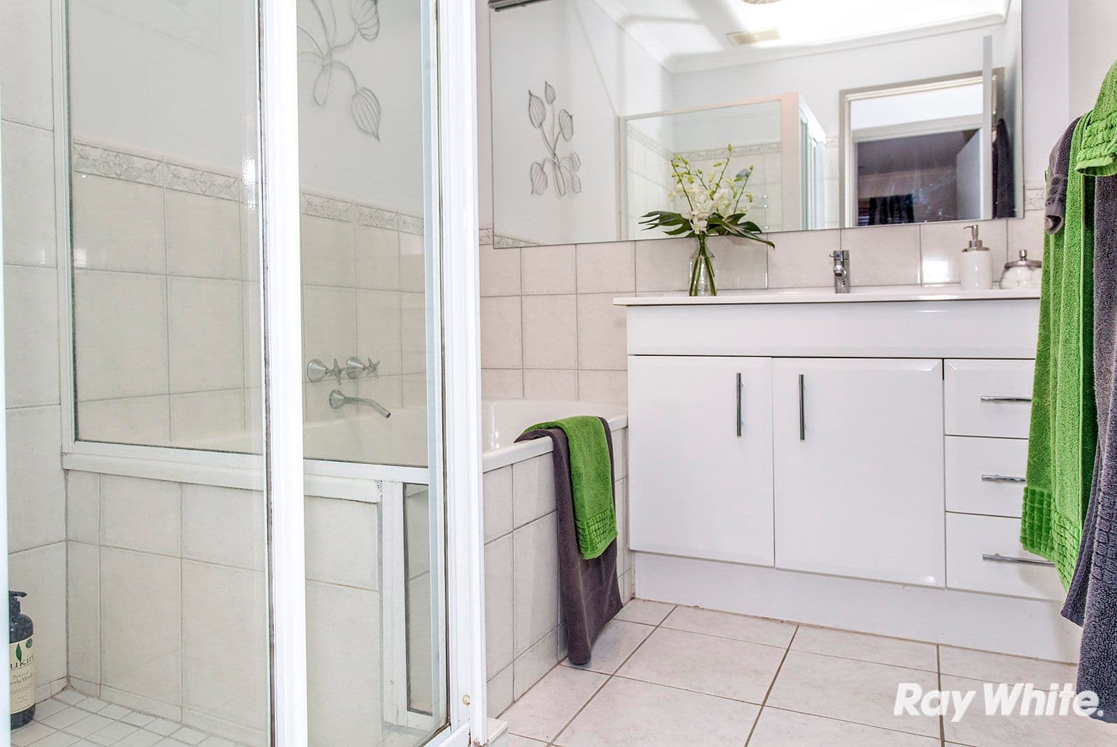 4 Hollyview Court, Rowville VIC 3178, Rowville - Thumbnail 7