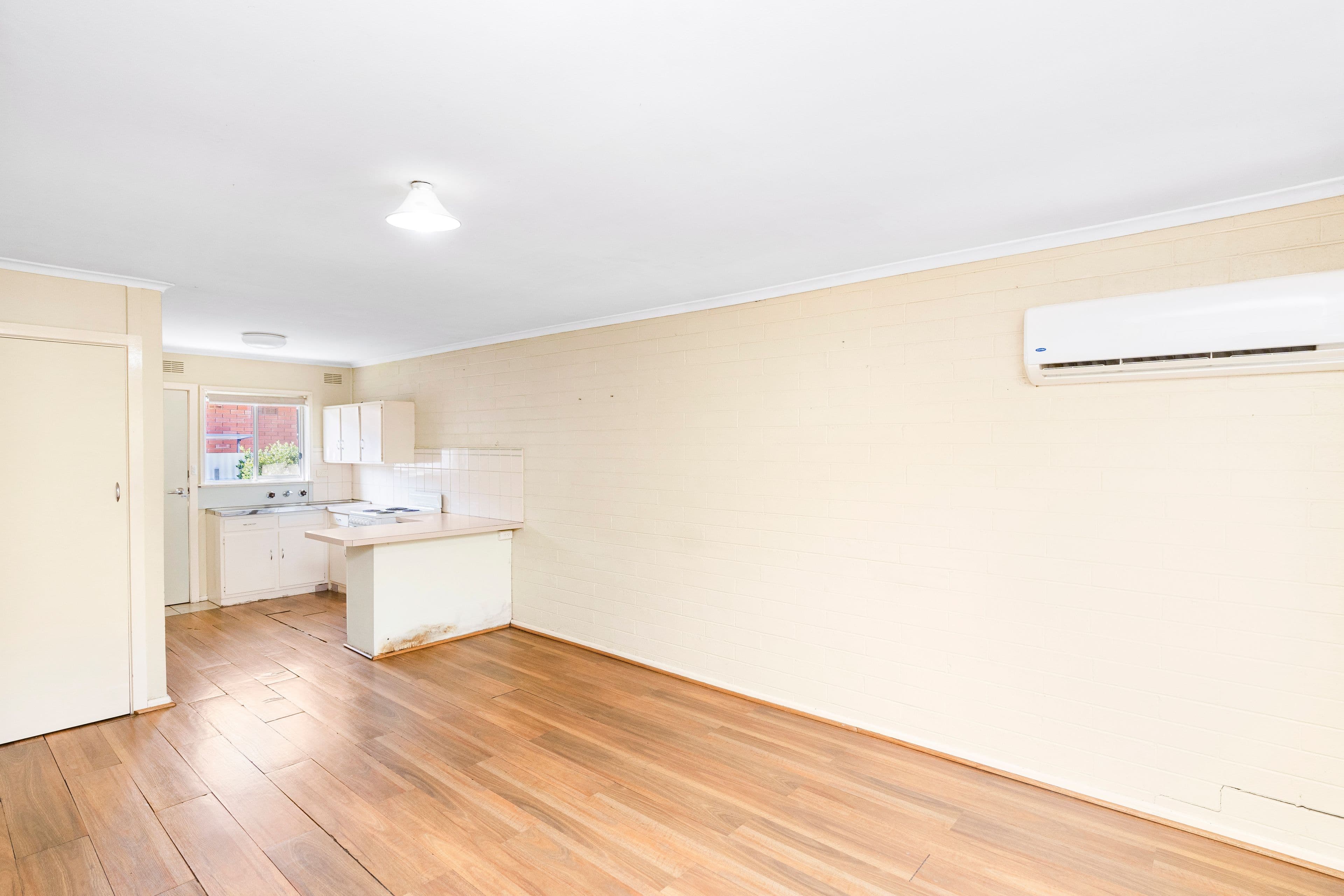 10 Higgins Avenue, Wagga Wagga NSW 2650, Wagga Wagga - Thumbnail 6