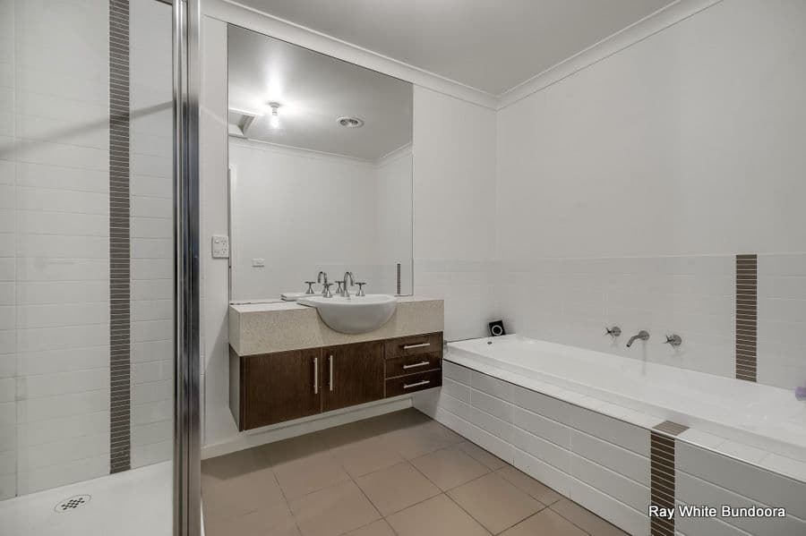42 Sanctuary Drive, BUNDOORA VIC 3083, Bundoora - Thumbnail 8