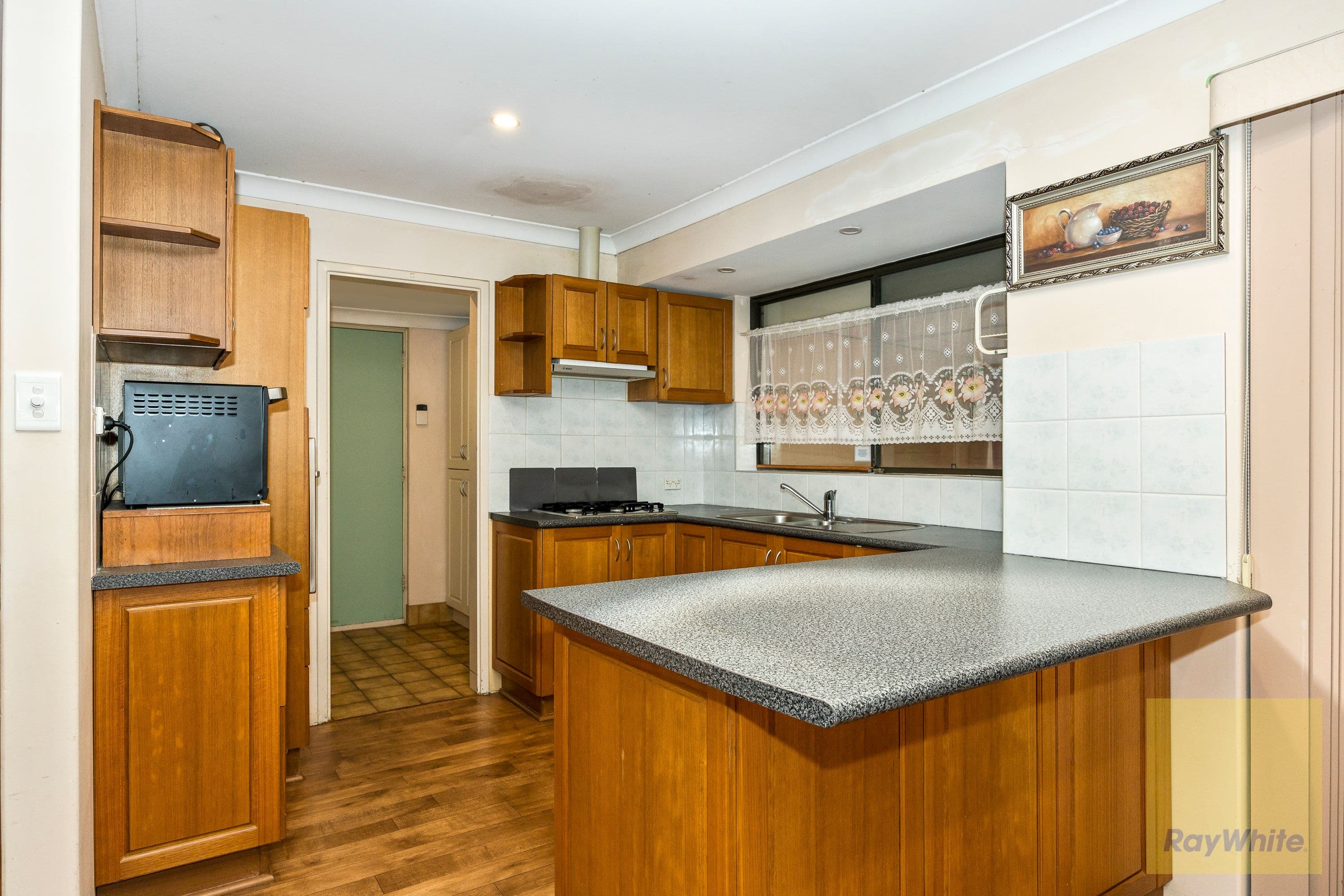 7 Carey Place, Gosnells WA 6110, Gosnells - Thumbnail 4