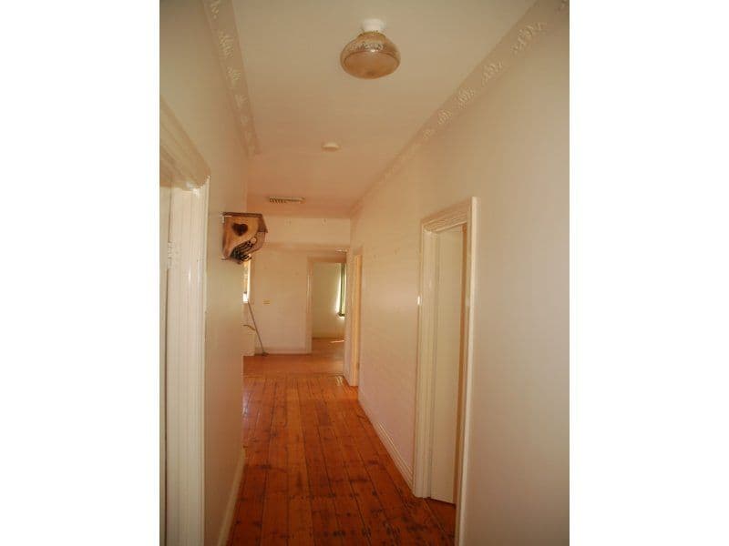 624 Lane Street, BROKEN HILL NSW 2880, Broken Hill - Thumbnail 5