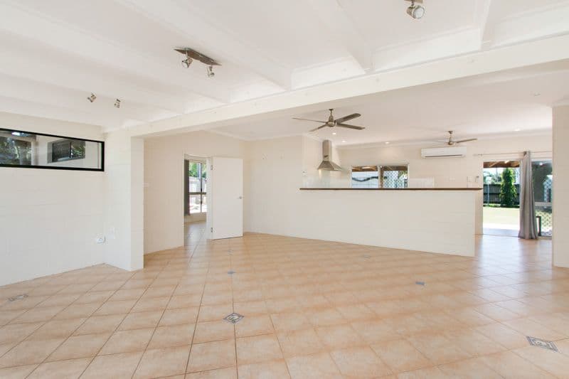 28 Manus Street, Trinity Beach QLD 4879, Trinity Beach - Thumbnail 3
