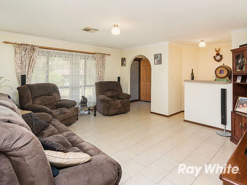 16 Gallasch Drive, Mount Barker SA 5251, Mount Barker - Thumbnail 2