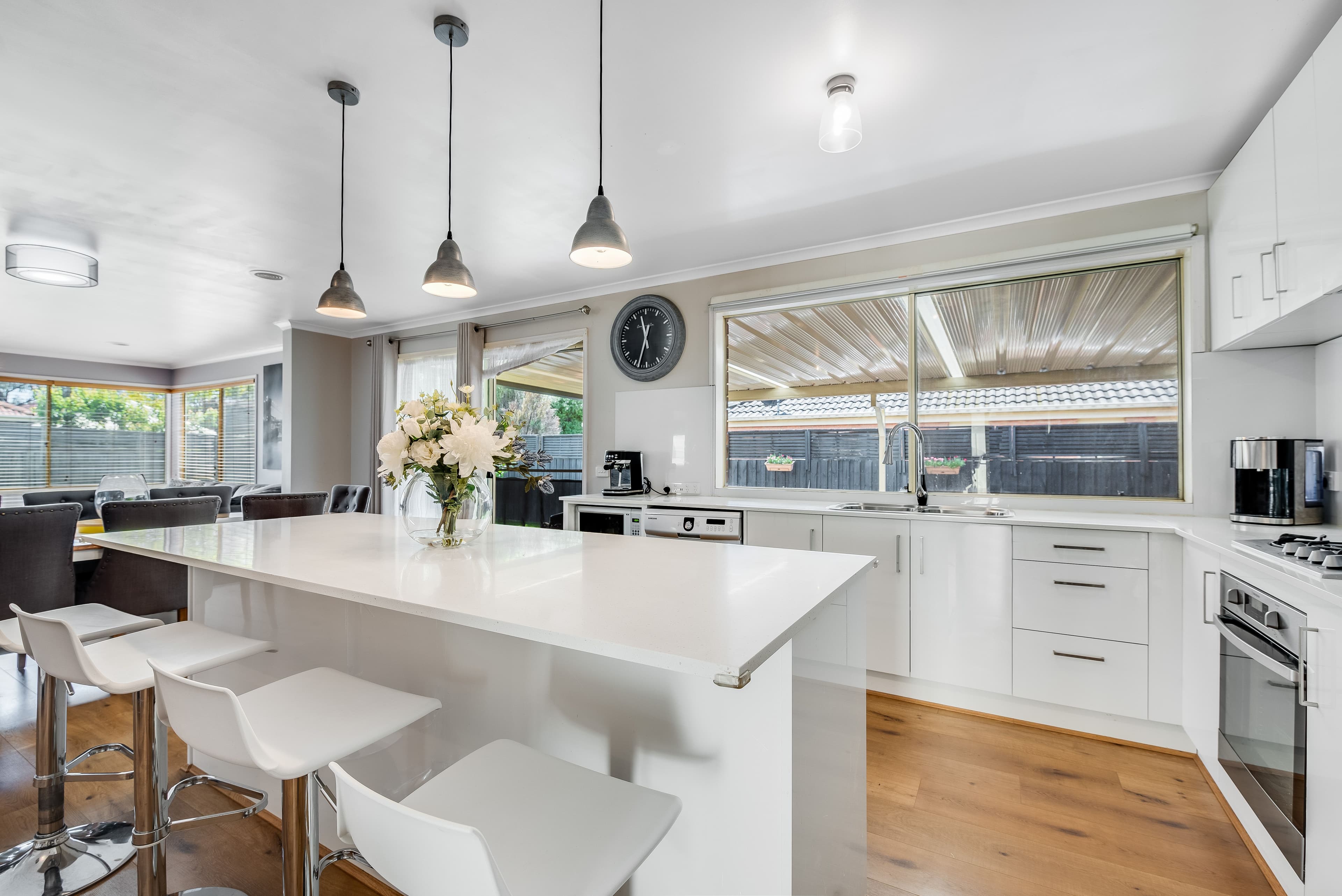 8 Avion Rise, South Morang VIC 3752, South Morang - Thumbnail 2