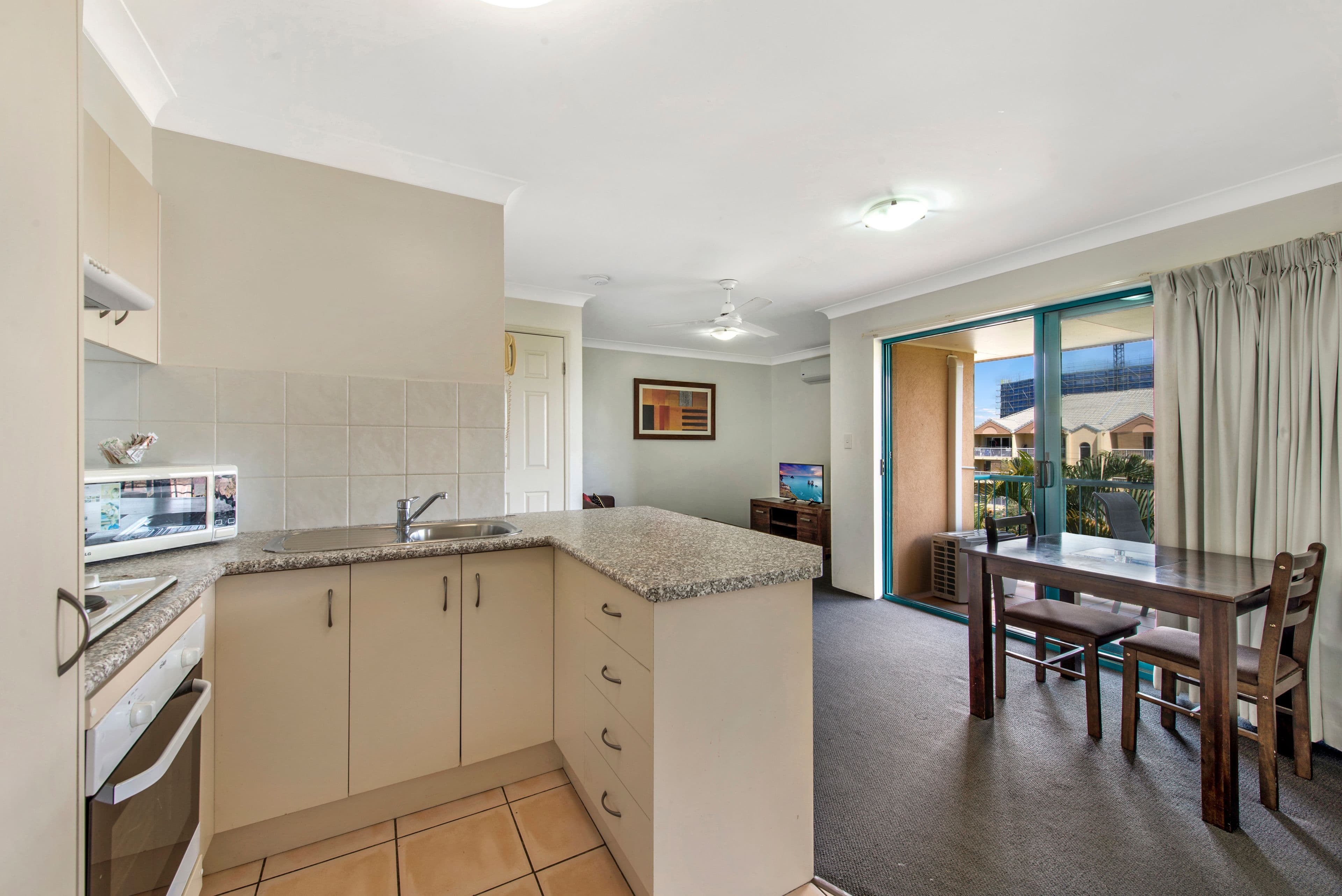 40 Tarcoola Crescent, Chevron Island QLD 4217, Surfers Paradise - Thumbnail 6