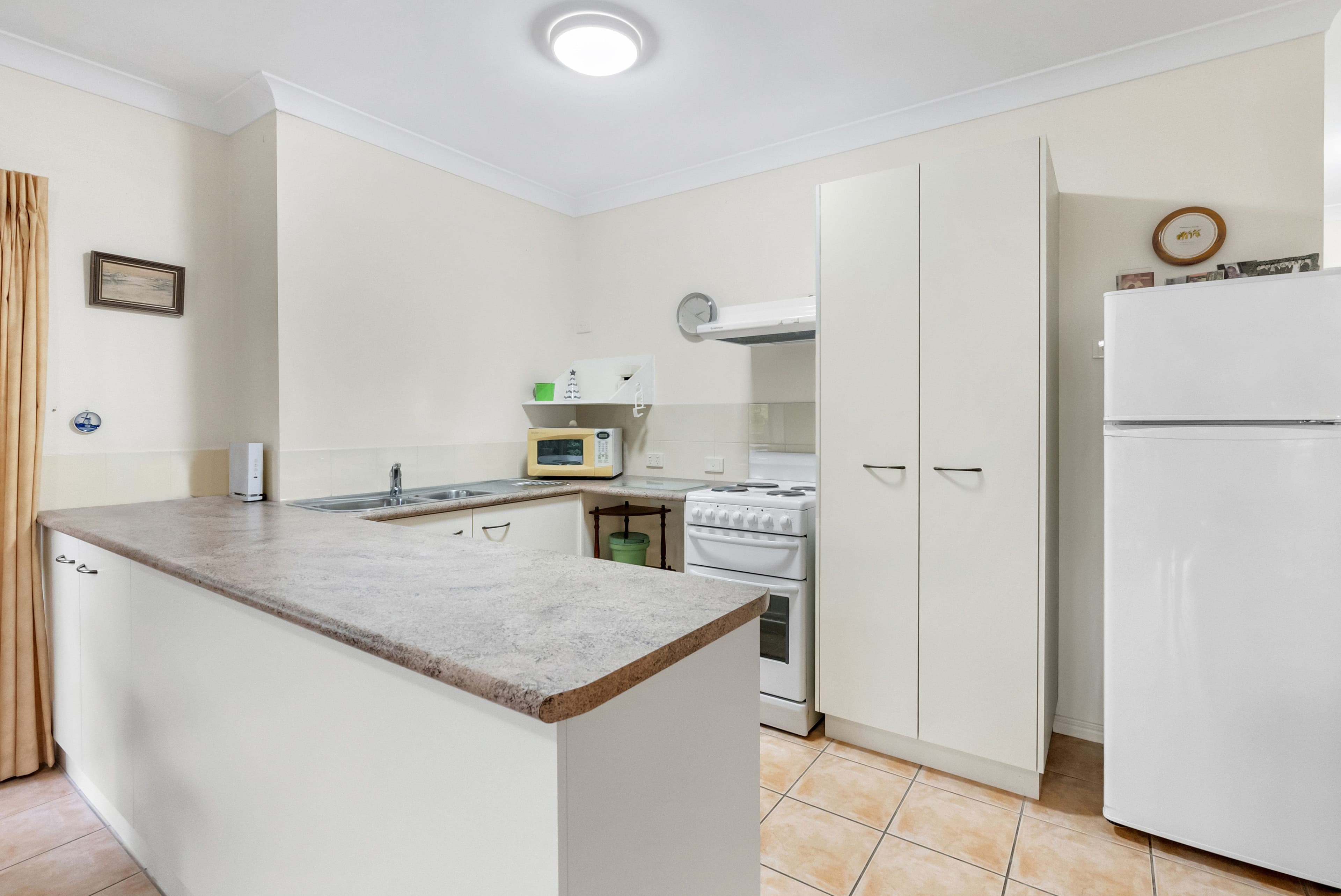 2-4 Oyster Court, Trinity Beach QLD 4879, Trinity Beach - Thumbnail 2