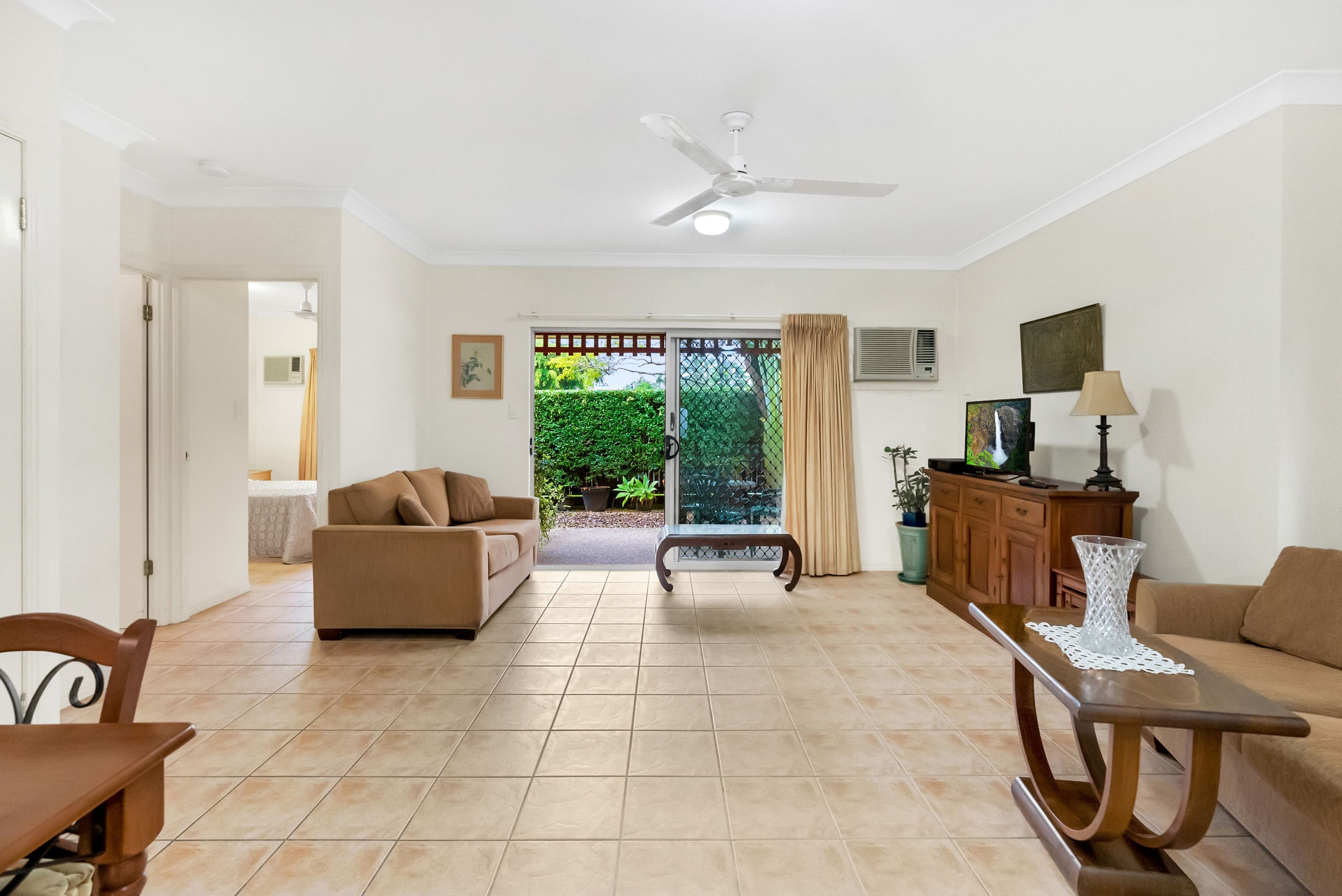 2-4 Oyster Court, Trinity Beach QLD 4879, Trinity Beach - Thumbnail 5