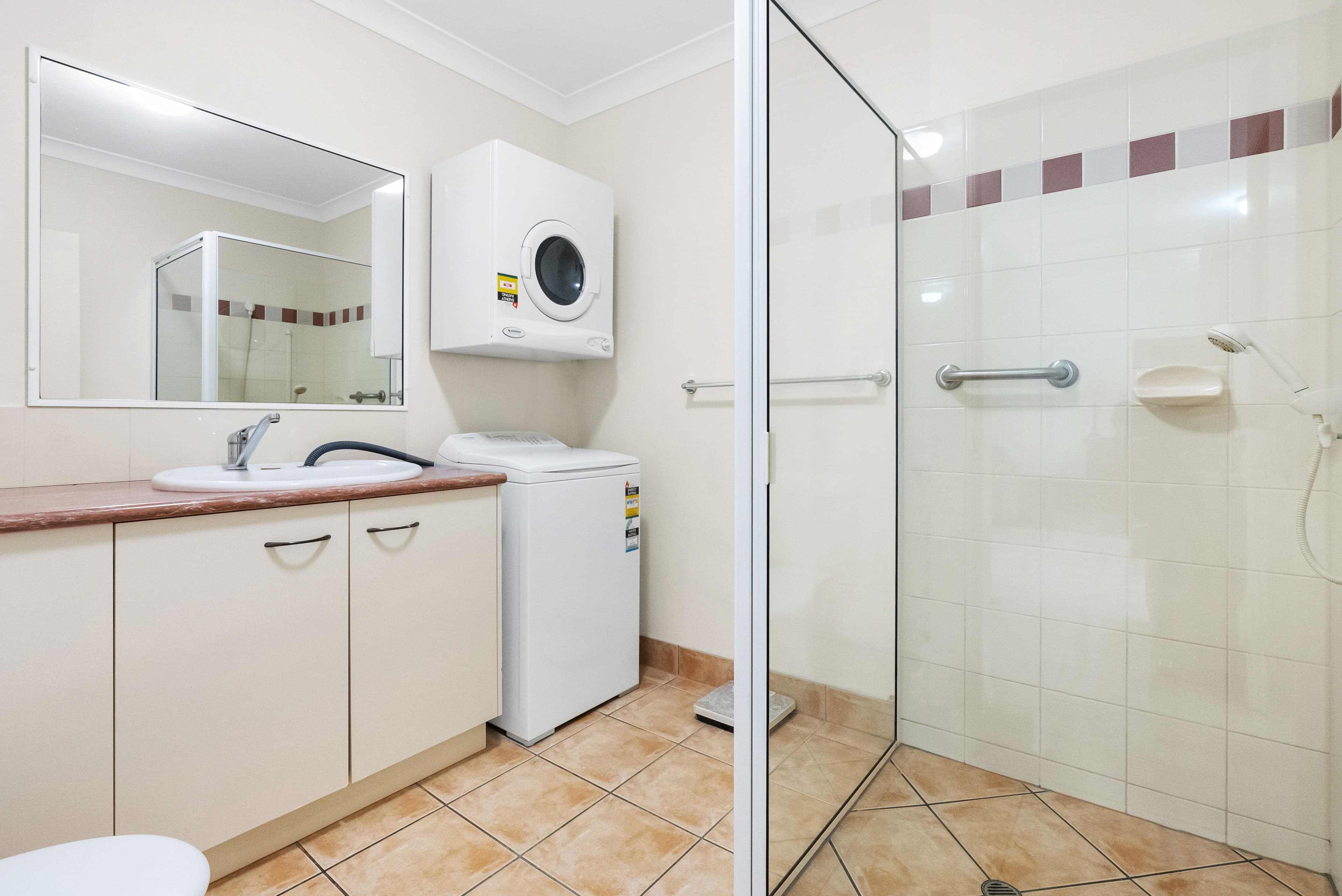 2-4 Oyster Court, Trinity Beach QLD 4879, Trinity Beach - Thumbnail 8