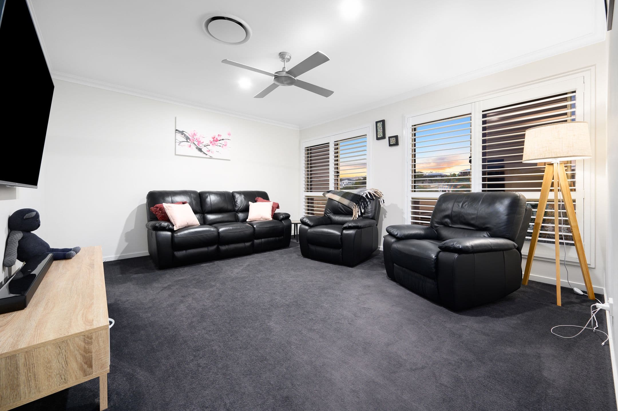 11 Codrington Circuit, Pacific Pines QLD 4211, Pacific Pines - Thumbnail 6