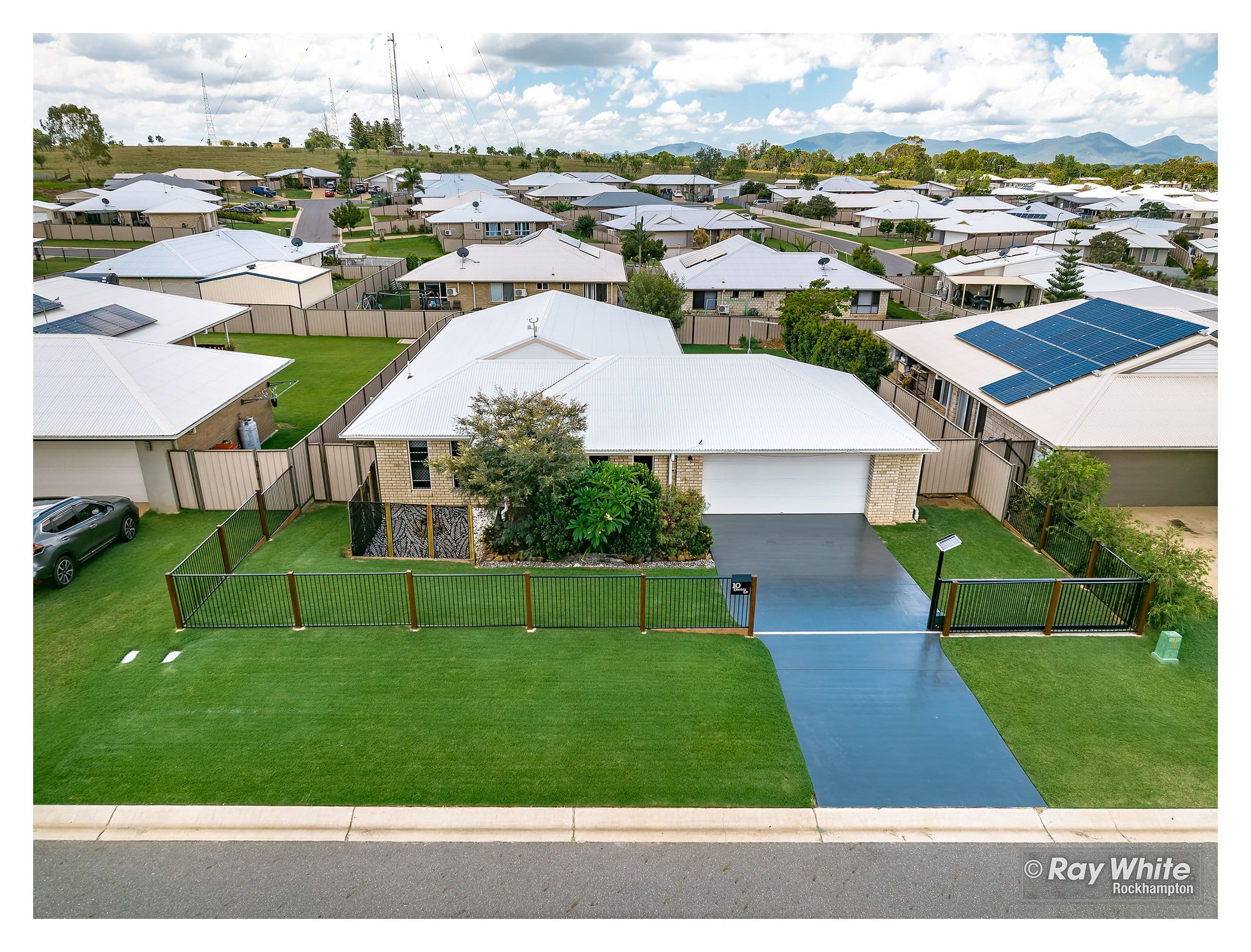 10 Dream Drive, Gracemere QLD 4702, Gracemere - Thumbnail 2