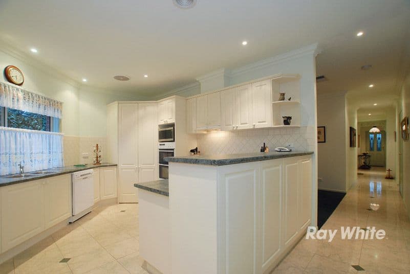 3 Filbert Court, CRANBOURNE NORTH VIC 3977, Cranbourne North - Thumbnail 3
