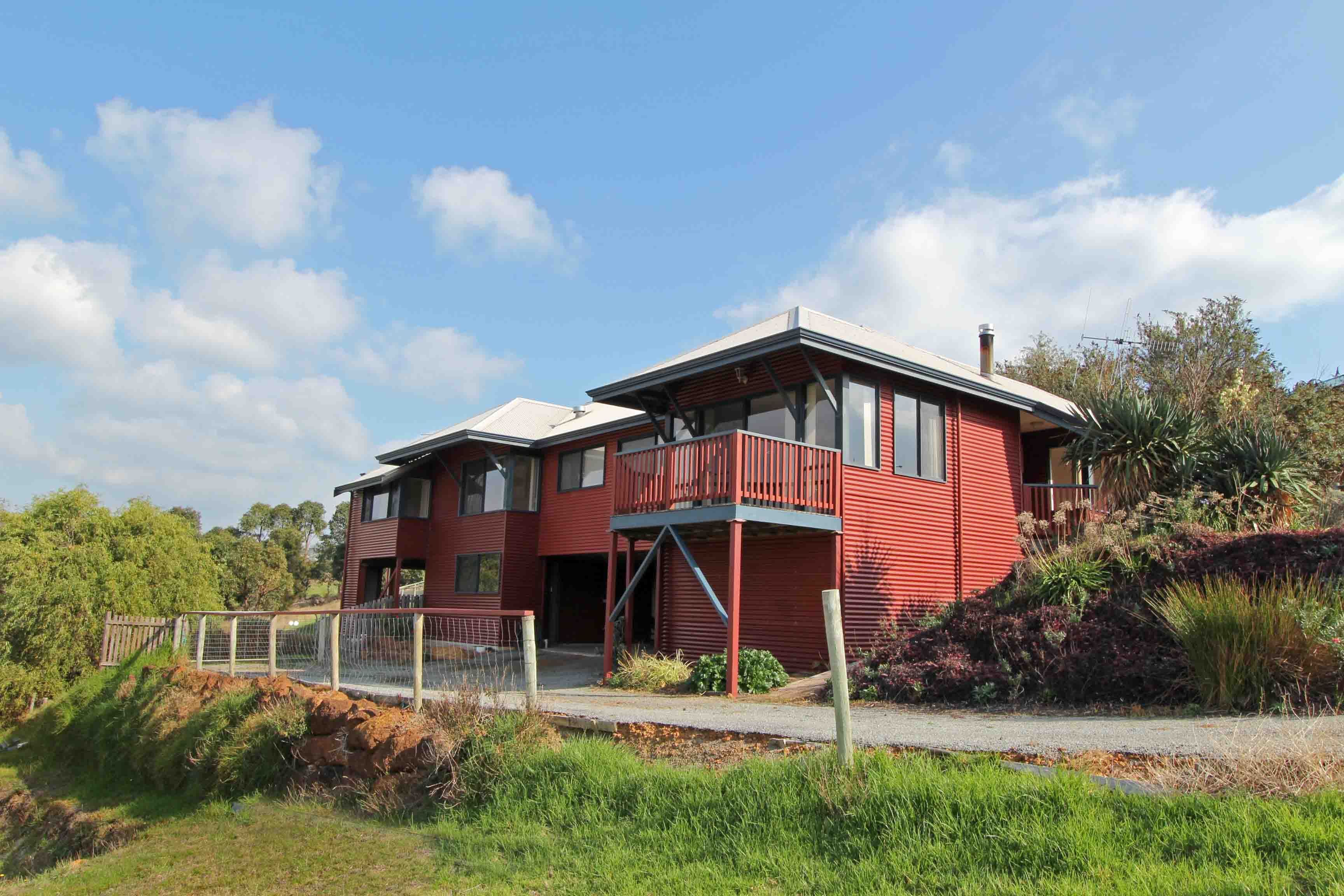 19 Russell Rise, Denmark WA 6333, Denmark - Image 1