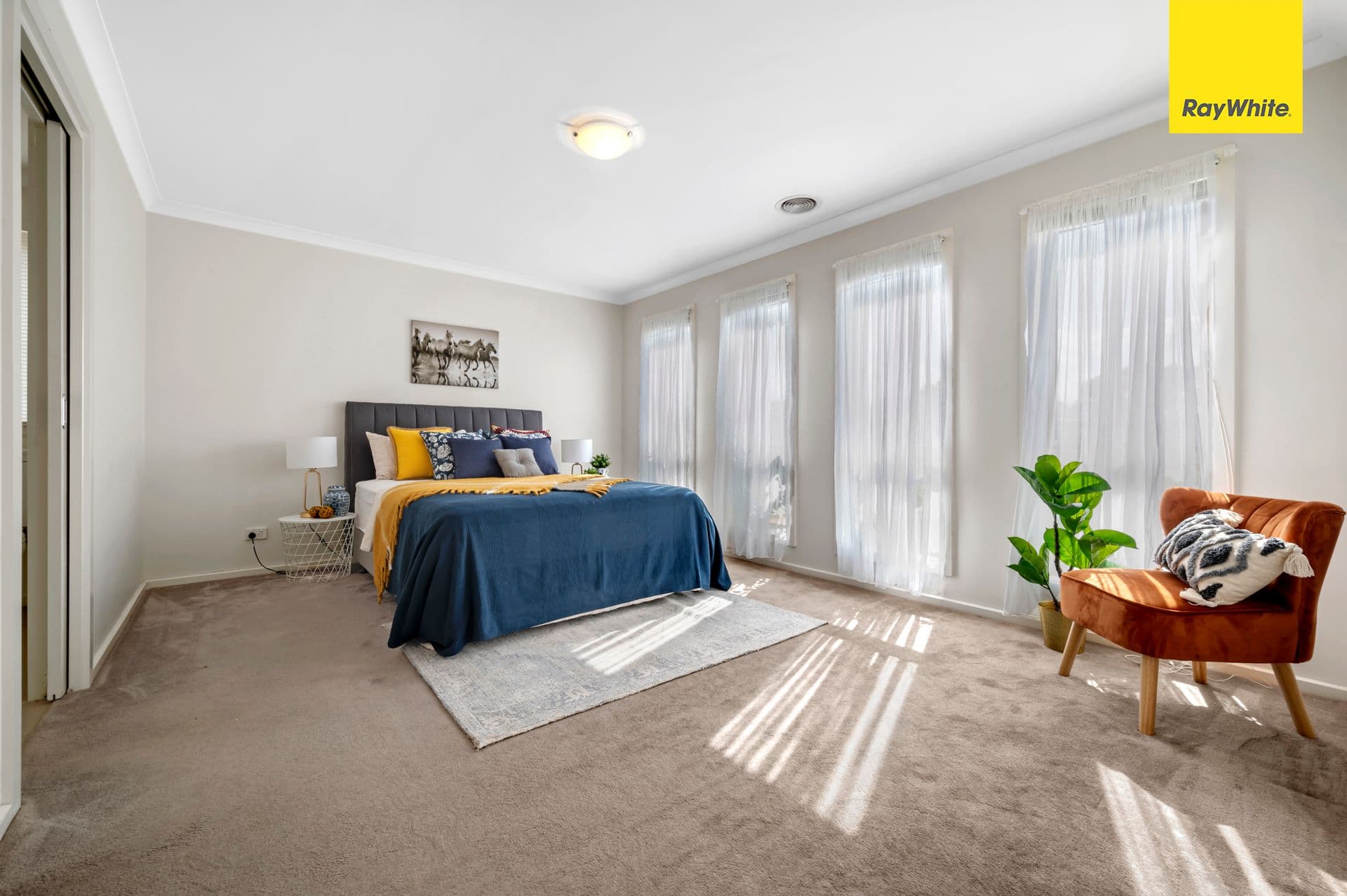 48 Hilton Way, Melton West VIC 3337, Melton West - Thumbnail 2