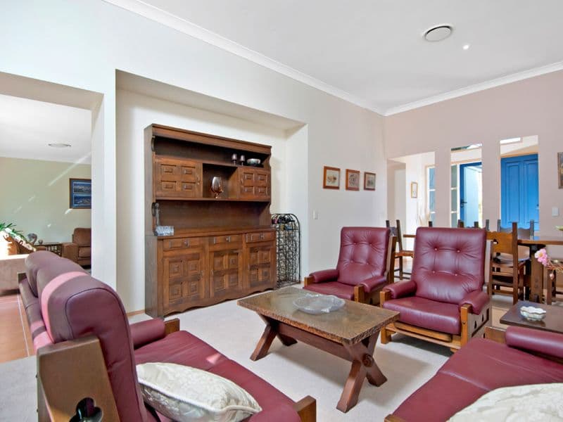 7 Elimbah Street, PELICAN WATERS QLD 4551, Pelican Waters - Thumbnail 8