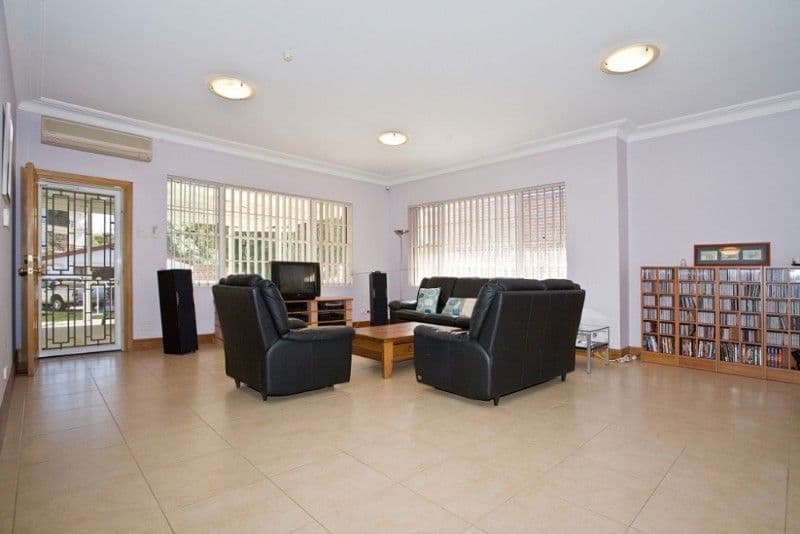28 Washington Street, BEXLEY NSW 2207, Bexley - Thumbnail 2