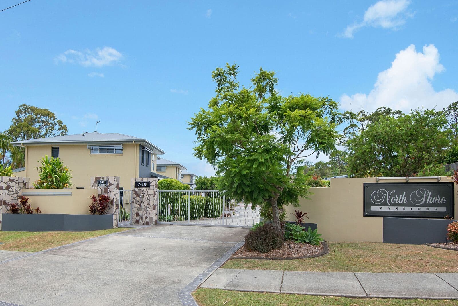 403 Pine Ridge Road, Runaway Bay QLD 4216, Runaway Bay - Thumbnail 2
