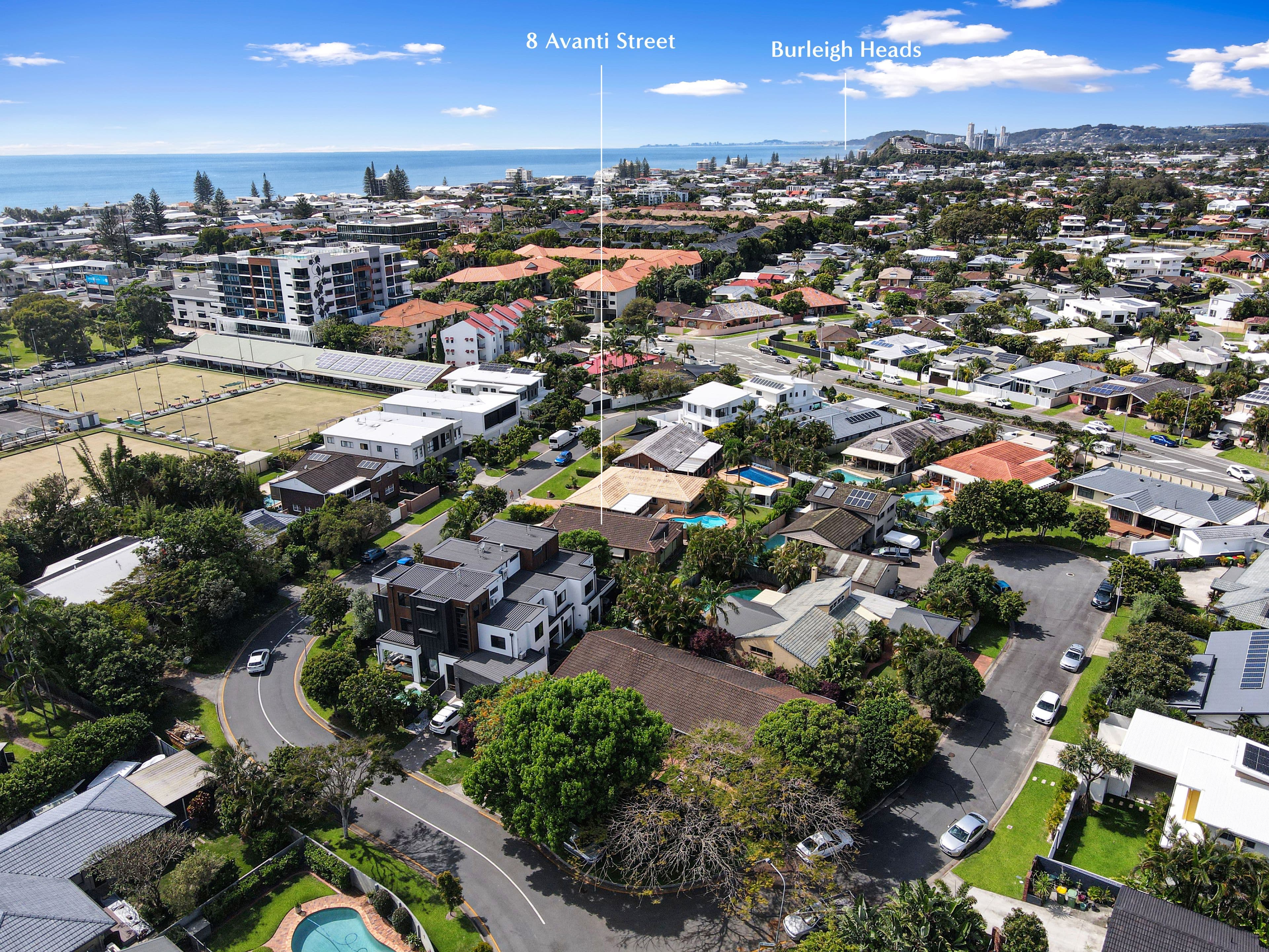 8 Avanti Street, Mermaid Waters QLD 4218, Mermaid Waters - Thumbnail 4