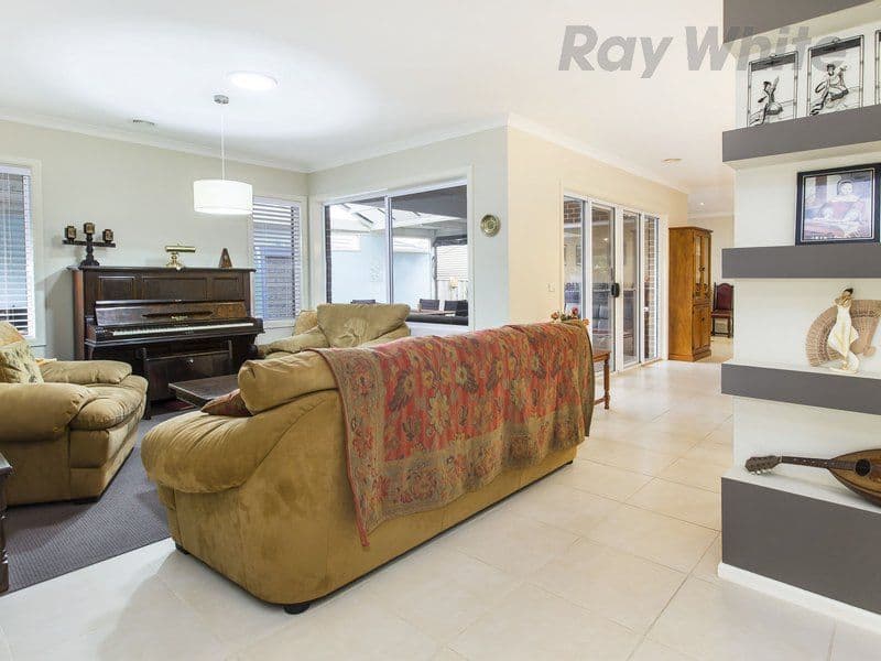 24 Parkedge Circuit, Rosebud VIC 3939, Rosebud - Thumbnail 3