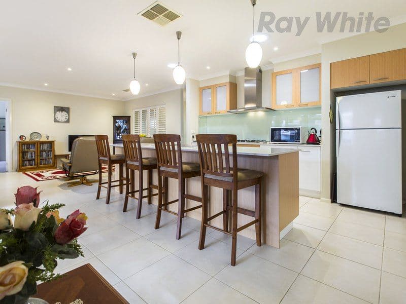 24 Parkedge Circuit, Rosebud VIC 3939, Rosebud - Thumbnail 5