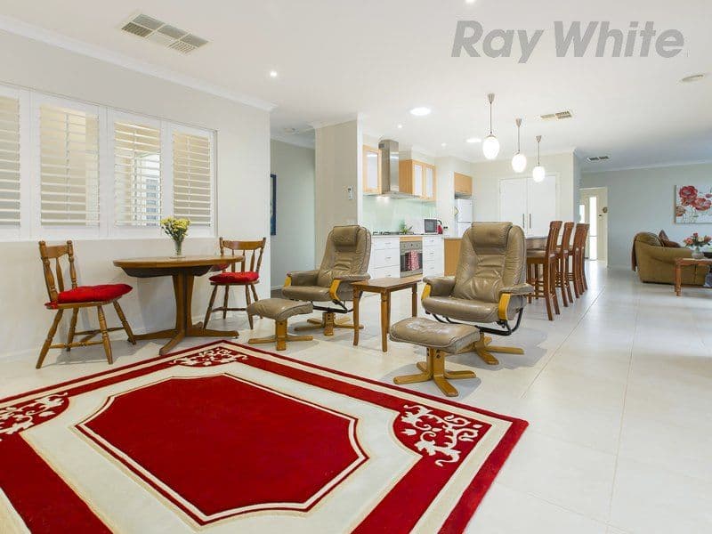 24 Parkedge Circuit, Rosebud VIC 3939, Rosebud - Thumbnail 7