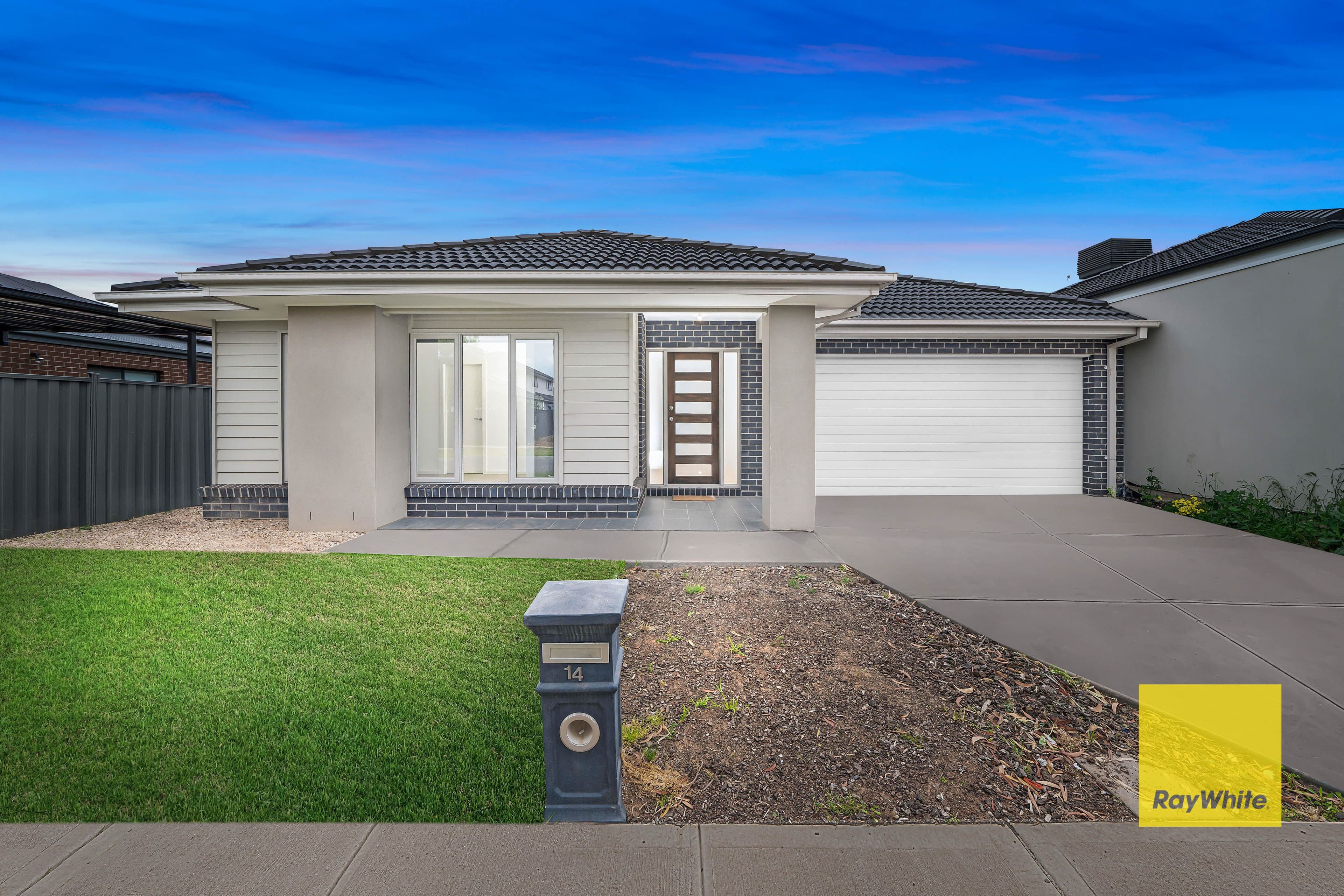 14 Rathdowne Road, Werribee VIC 3030, Werribee - Thumbnail 2