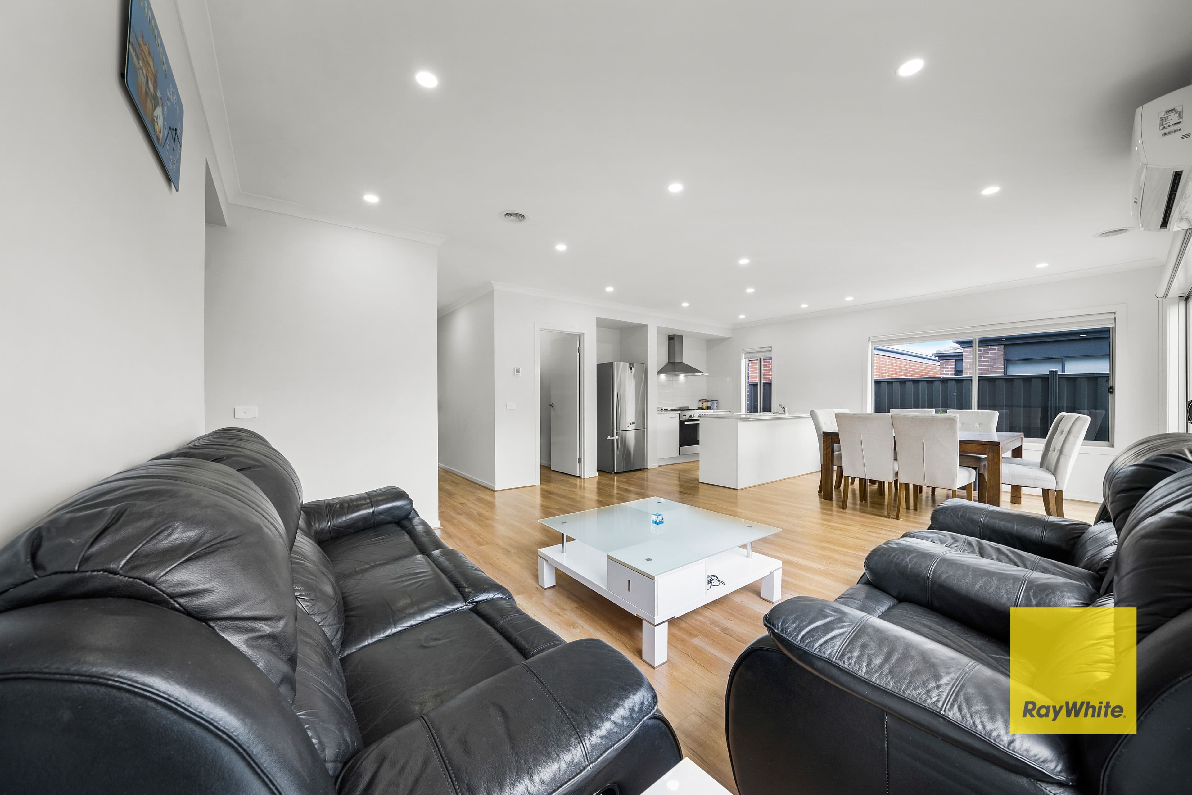 14 Rathdowne Road, Werribee VIC 3030, Werribee - Thumbnail 5