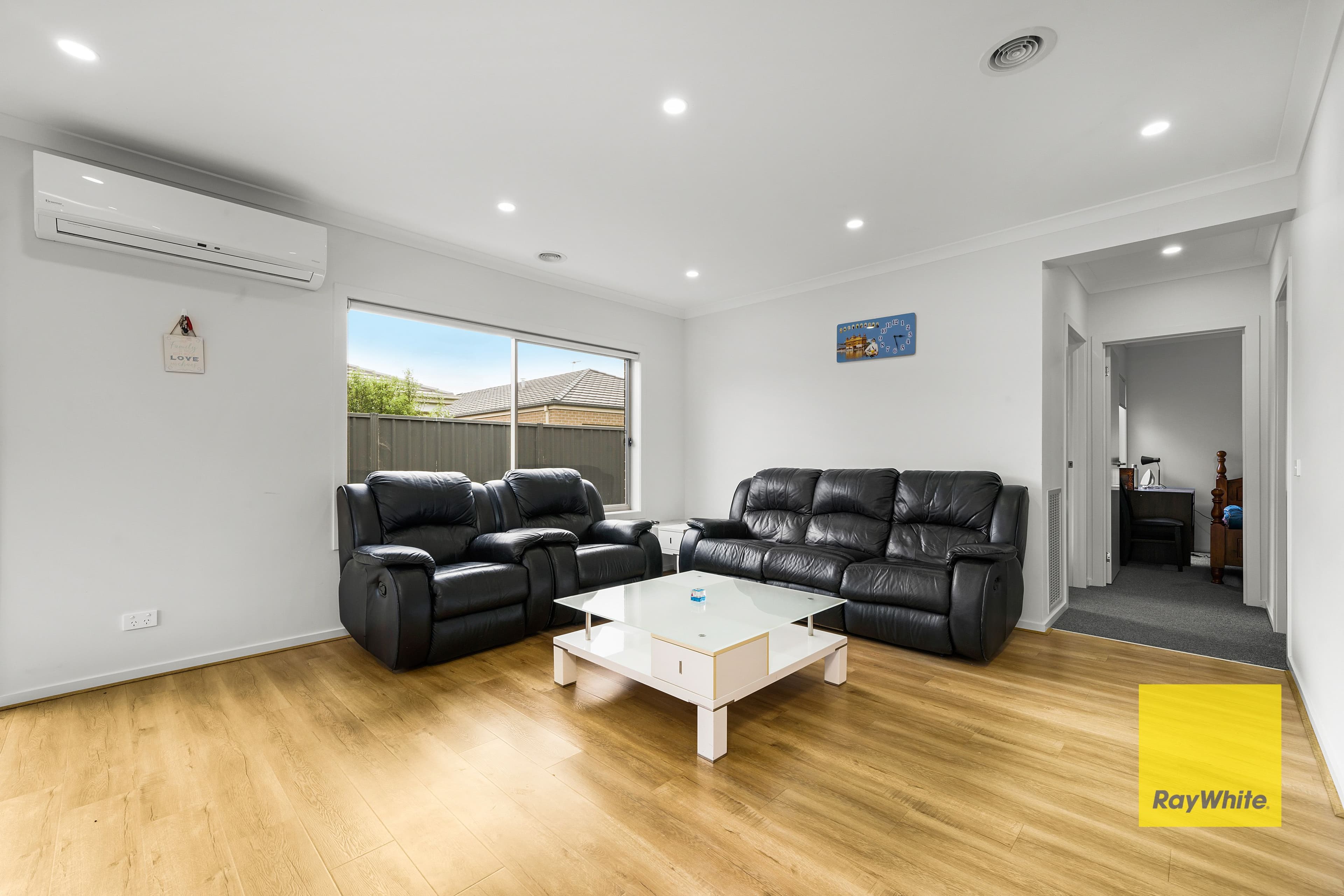 14 Rathdowne Road, Werribee VIC 3030, Werribee - Thumbnail 6
