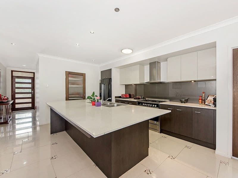 30 Riverbreeze Crescent, Maudsland QLD 4210, Maudsland - Thumbnail 4