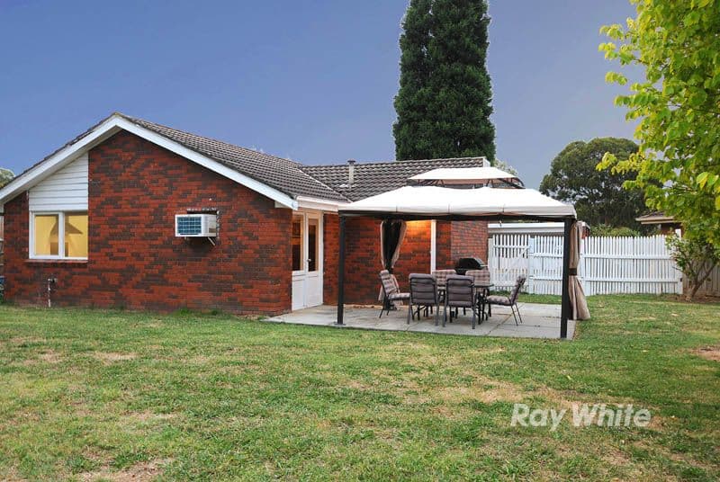 16 Tasman Close, WANTIRNA SOUTH VIC 3152, Wantirna South - Thumbnail 8