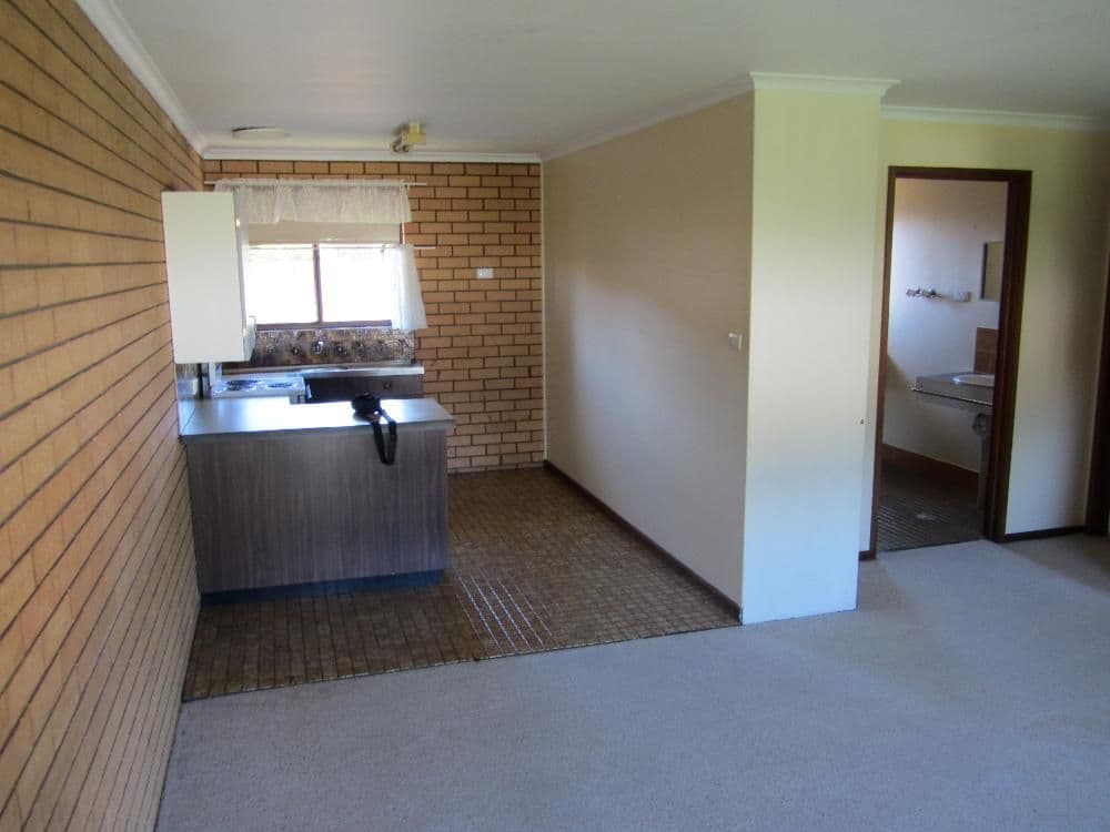 428 Hazel Court, LAVINGTON NSW 2641, Lavington - Image 1