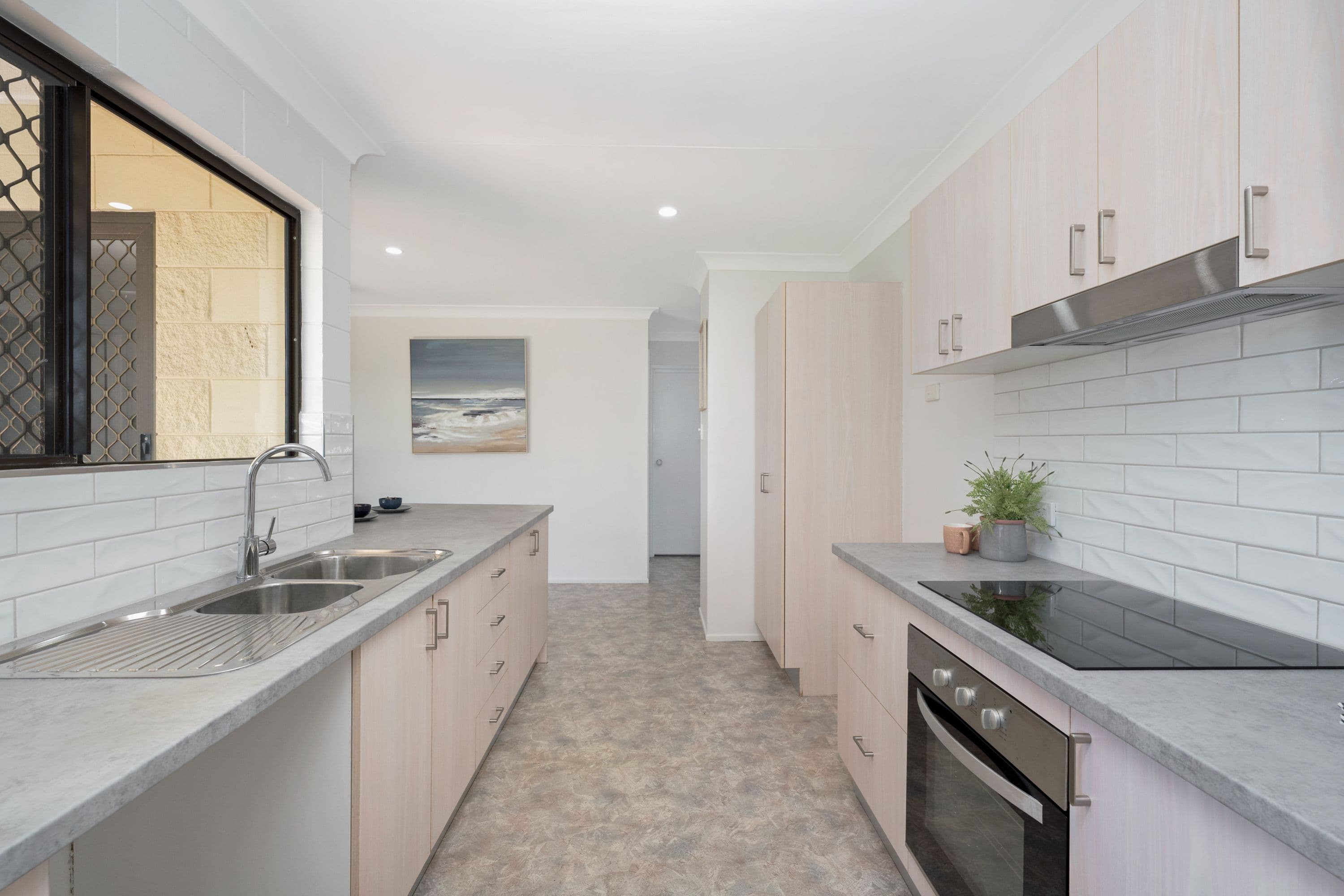 91 Colchester Crescent, Kirwan QLD 4817, Kirwan - Thumbnail 4