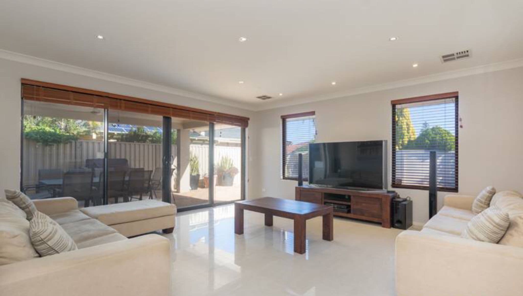 22 Lesueur Rise, Sorrento WA 6020, Sorrento - Thumbnail 7