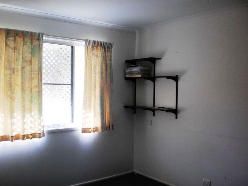 33 Rosalie Drive, YARRAMAN QLD 4614, Yarraman - Thumbnail 7