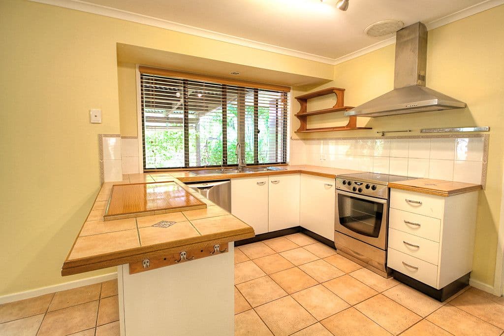 1037 Mount Crosby Road, Karana Downs QLD 4306, Karana Downs - Thumbnail 4