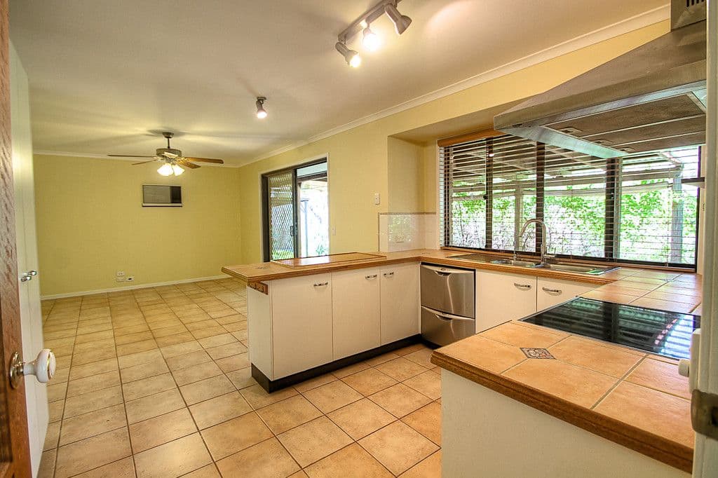 1037 Mount Crosby Road, Karana Downs QLD 4306, Karana Downs - Thumbnail 5